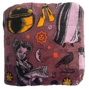The Big One Hocus Pocus Oversized Plush Throw Blanket 5’x6’